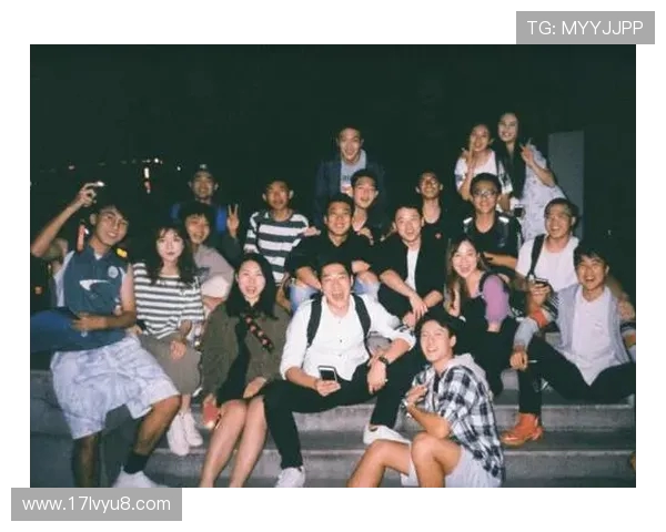 聚焦篮球巨星成长之路与赛场传奇故事全景深度解析未来影响力