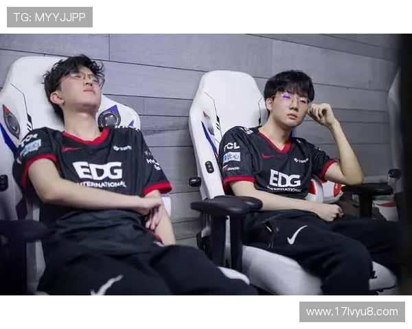 DOTA2战术解析：深入探讨V5战队的团队配合与战略布局